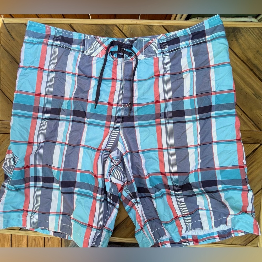 Old Navy Size XXL Men’s Swim Trunks
